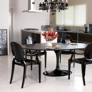 mesa-saarinen-tulipa-oval-160x90-cm-madeira-base-preta-laca-com-cadeira-1