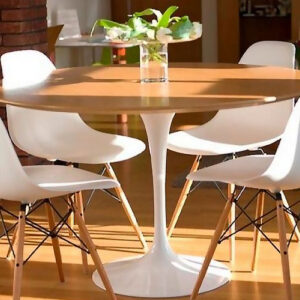 moveis-Mesa-Saarinen-de-Jantar-Oval---Base-Branca-e-Tampo-de-Madeira